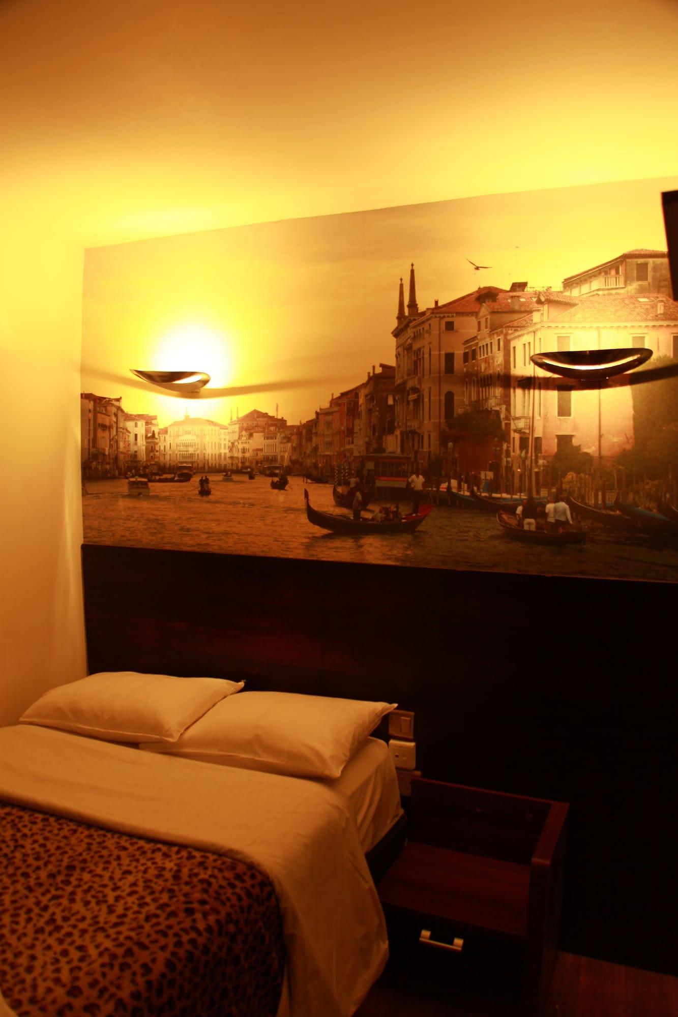 Exhibition Court Hotel 4 London Ngoại thất bức ảnh