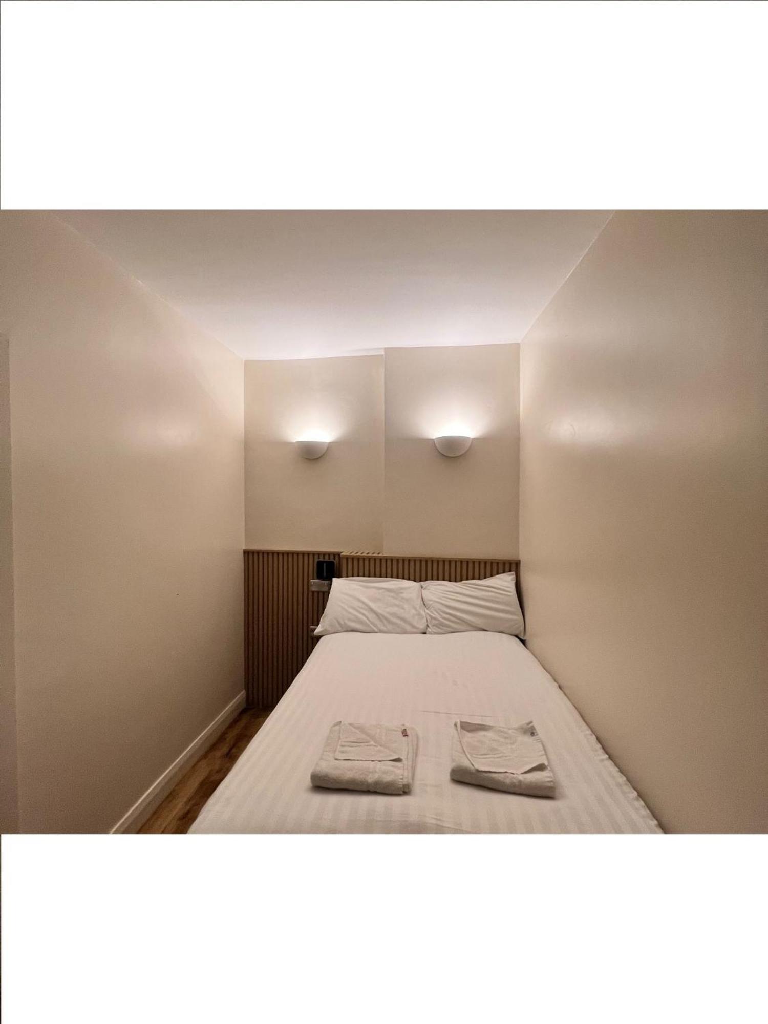 Exhibition Court Hotel 4 London Ngoại thất bức ảnh