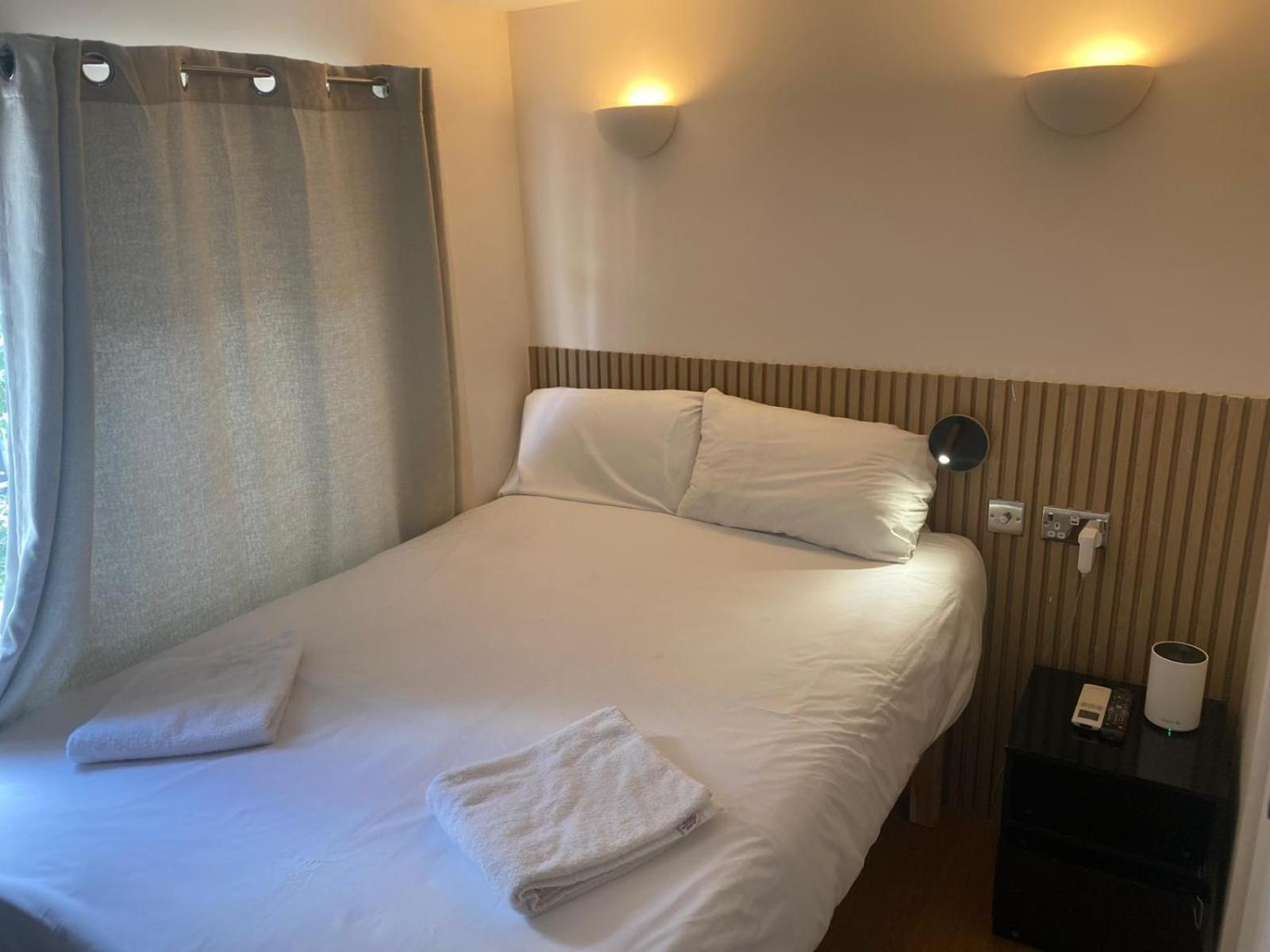Exhibition Court Hotel 4 London Ngoại thất bức ảnh